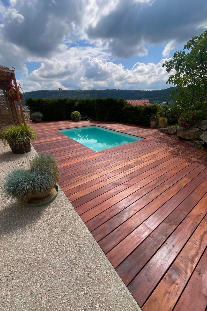 Terrasse en bois exotique